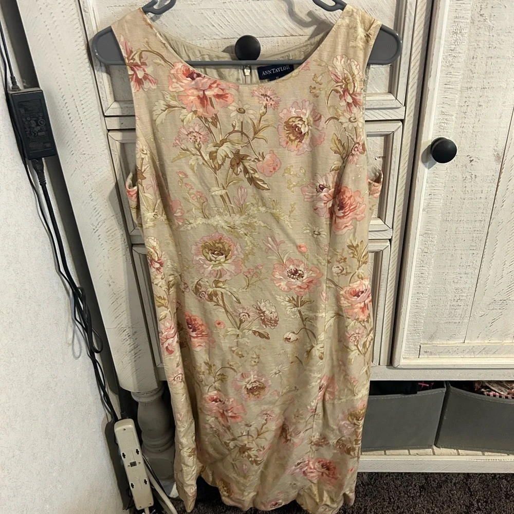 Ann Taylor floral dress - Picture 4 of 4